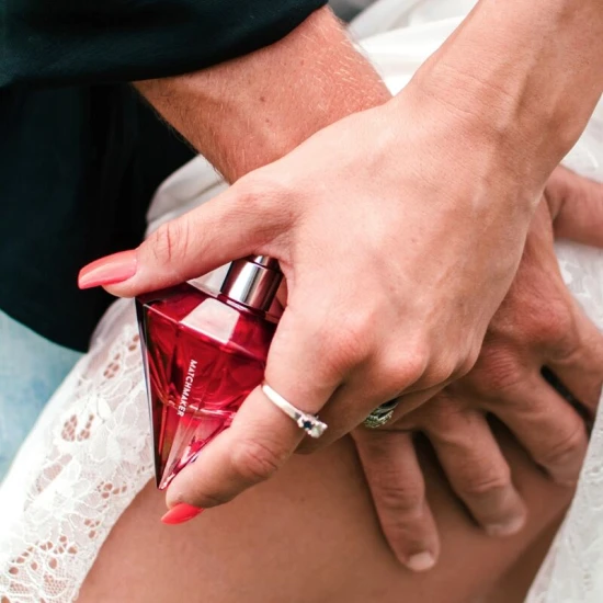 Parfum cu feromoni Tip Produs Model, Roșu