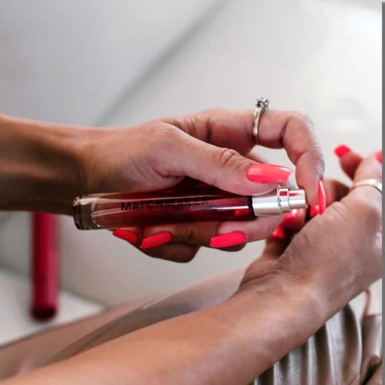 Parfum cu feromoni Tip Matchmaker, Roz