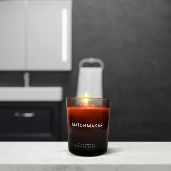 Lumânare de Masaj Negru Diamond pentru Atracție 150 ml