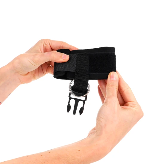 Bretele pentru încheieturi tip neopren, Negru, ajustabile 22-34 cm