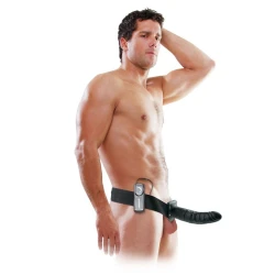 Strap-On 19 Cm Cu Cavitate, negru