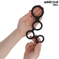 Inel penis cu separatoare pentru testicule