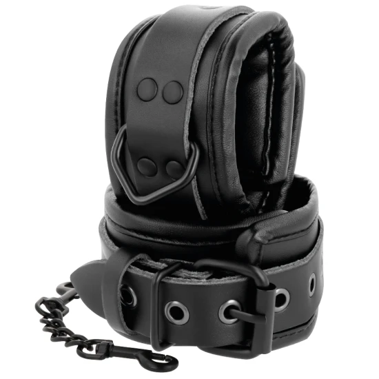 Set produse Model, Negru